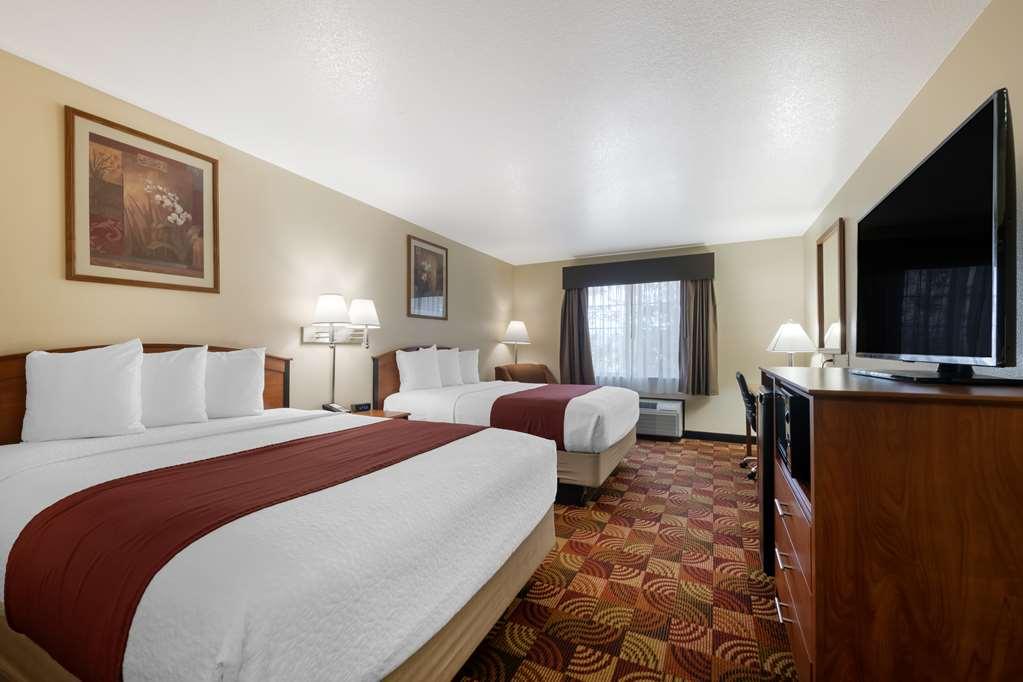 Best Western Laramie Inn & Suites Room photo