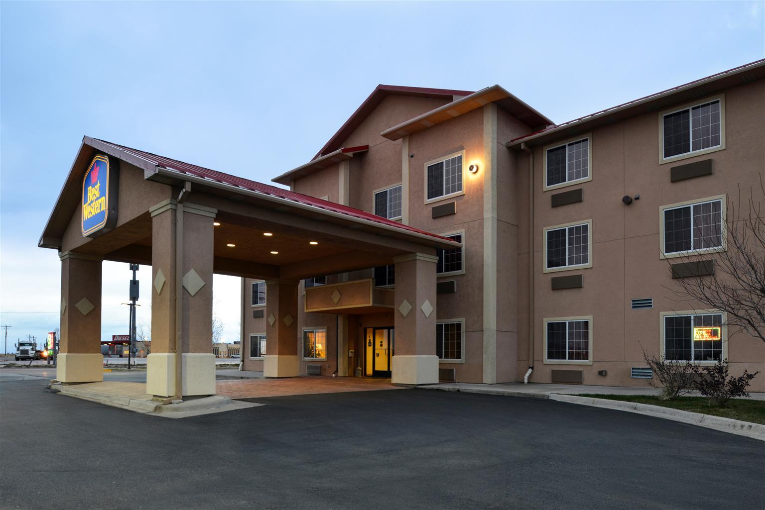 Best Western Laramie Inn & Suites Exterior photo