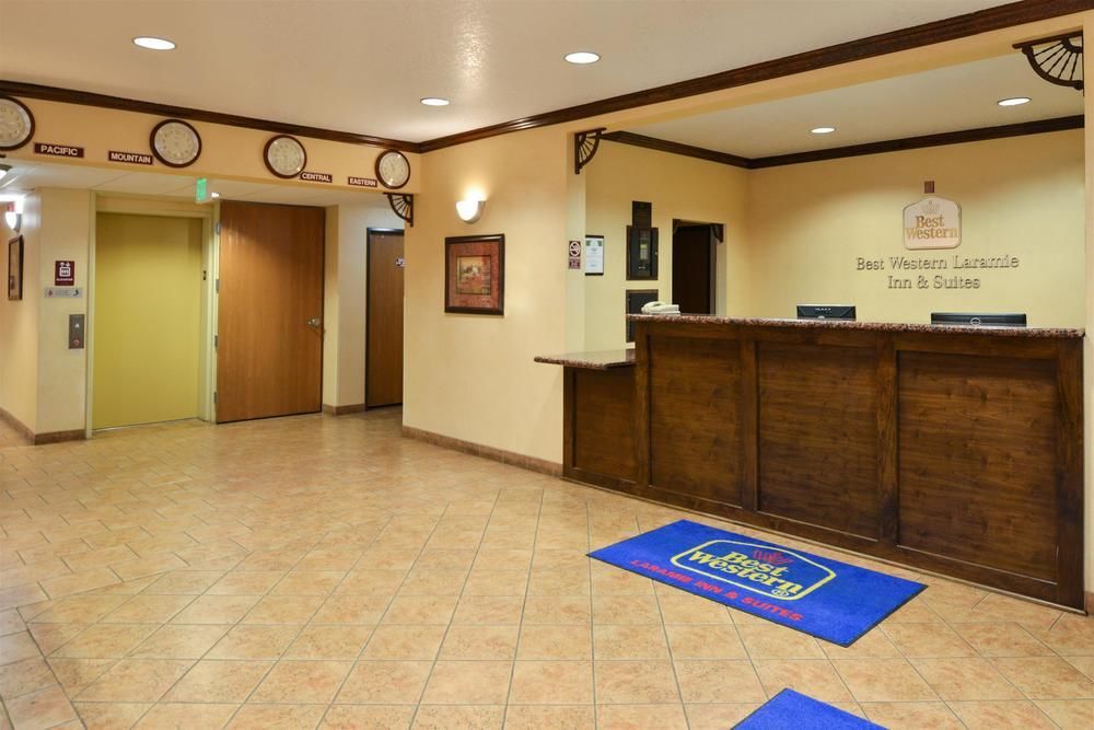 Best Western Laramie Inn & Suites Exterior photo